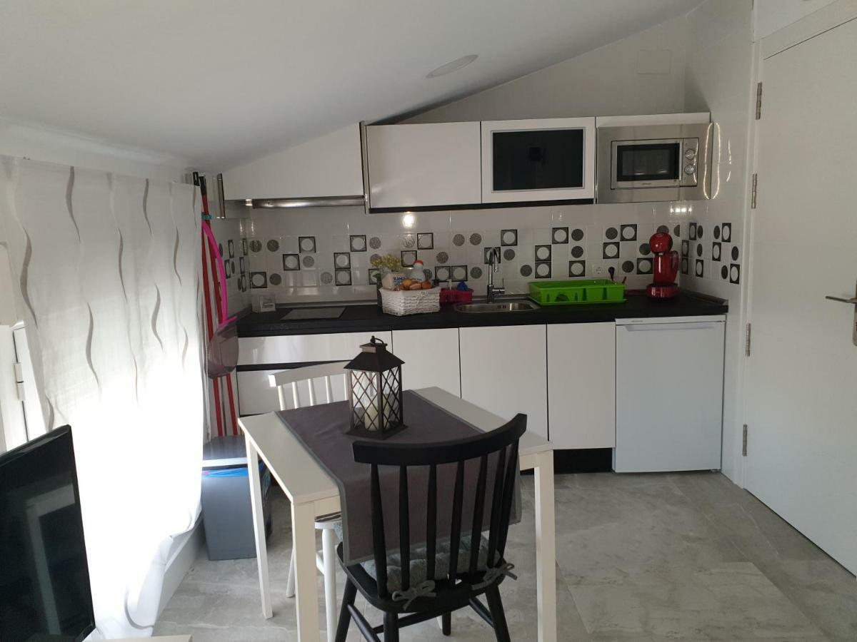 Apartamentos Hostal Cabanas Карбонерас-де-Гуадасаон Экстерьер фото